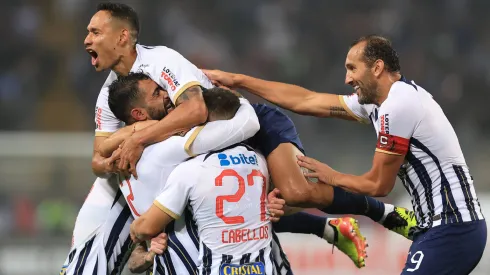 Alianza Lima presenta a extranjero y le hace contrato largo
