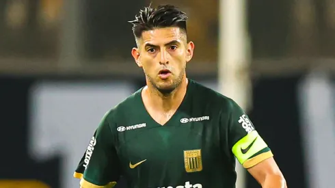 Carlos Zambrano, jugador de Alianza Lima de Perú.
