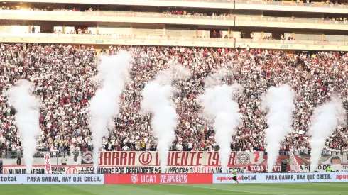 El Estadio Monumental, es el de mayor capacidad de todo Perú.
