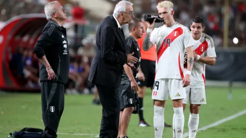 El sacrificio de Oliver Sonne para jugar con el Perú