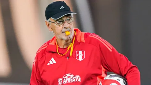 Jorge Fossati y su mensaje antes de jugar con Uruguay
