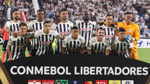 Alianza Lima perdería millones de dólares si no logra clasificar a la Copa Libertadores 2025.
