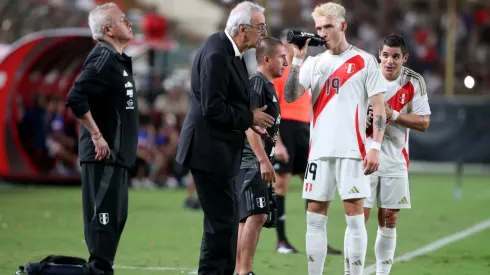 Oliver Sonne filtró charla muy caliente con Jorge Fossati
