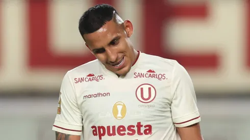 Universitario y Alex Valera.