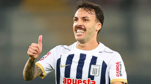 Sebastián Rodríguez jugando en Alianza Lima.
