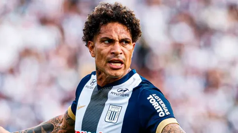 Paolo Guerrero no juega hoy en Alianza Lima frente a Boca Juniors.