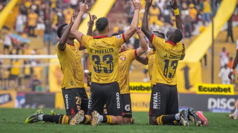 Barcelona pagará $500 mil dólares por un refuerzo y algunos hinchas protestan. Foto: IMAGO.