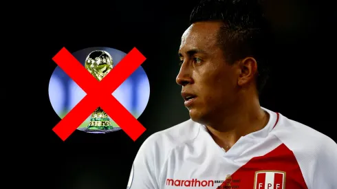 La triste reacción de Christian Cueva luego de que Perú se quedara sin Mundial. Foto: Getty.