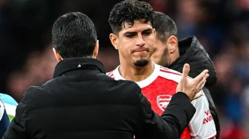 Piero Hincapié por fin debutó en la Premier League y así reaccionaron en el Arsenal