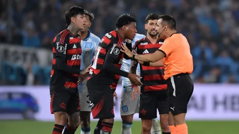 Gonzalo Plata se hizo expulsar y la drástica reacción de Flamengo con el ecuatoriano