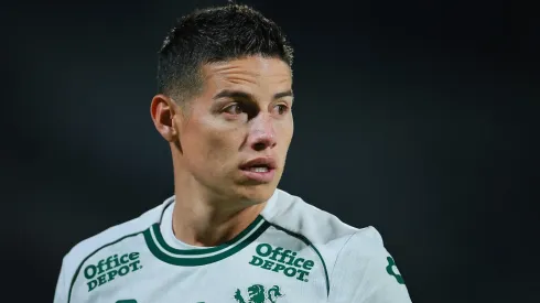 Estas son las expulsiones que sufrieron James y Luis Díaz en su carrera.