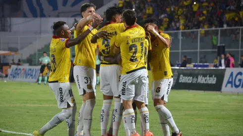 Barcelona ya encontró un nuevo delantero tras la salida de Octavio Rivero Foto: Getty
