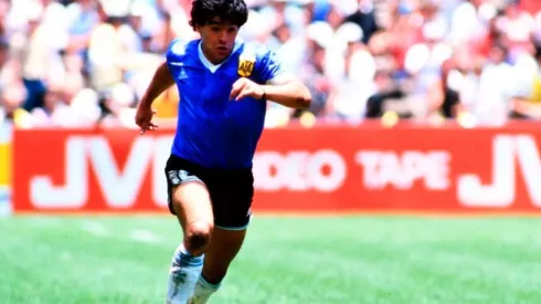 Diego Armando Maradona hizo historia en el Mundial de Méxio 86 con una playera comprada en Tepito.
