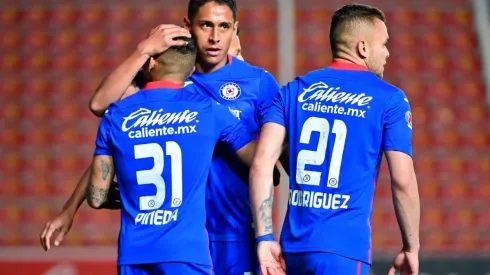 Orbelín Pineda, Luis Romo y Jonathan Rodríguez tienen contrato vigente con Cruz Azul.
