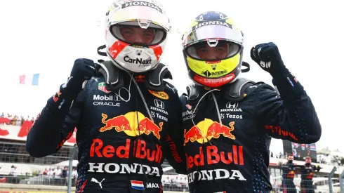 Checo Pérez y Max Verstappen, de gran temporada 2021.
