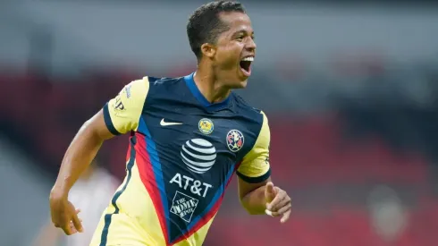 Giovani dos Santos aún no definió su futuro como profesional
