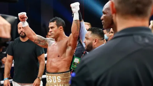 Tras despachar a Holyfield, Vitor Belfort aseguró que noqueará a Jake Paul