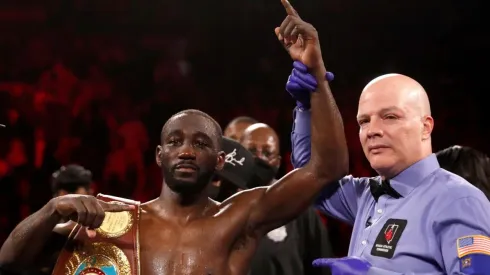 El campeón mundial que subió a abrazar a Terence Crawford tras su nocaut a Porter