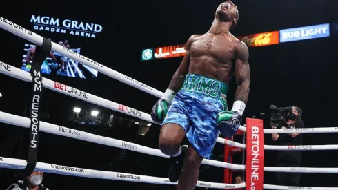 Devin Haney vs Joseph Díaz: Temible nocaut de un golpe en el inicio de la cartelera