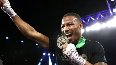 Robson Conceicao ganó en su regreso y exigió revancha ante Oscar Valdez