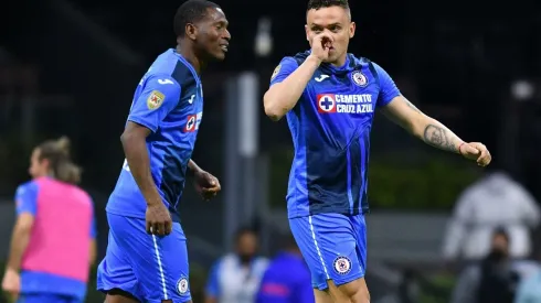 Al-Nassr confirmó la llegada de Cabecita Rodríguez al América.