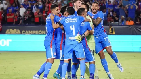 Cruz Azul llega con un plantel limitado al debut en el Apertura 2022.