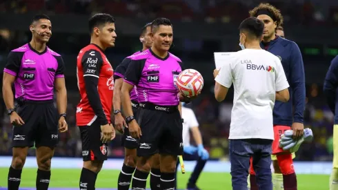 América y Atlas en la Jornada 1 del Apertura 2022. Aldo Rocha y Memo Ochoa
