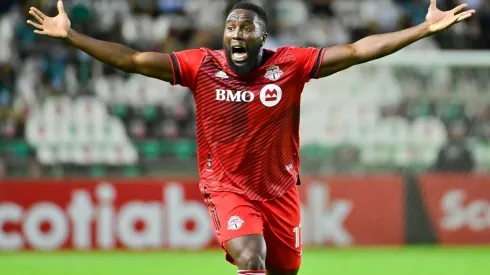 Altidore celebra un gol con Toronto.
