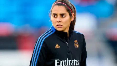 Kenti Robles vuelve a recibir un mimo del Real Madrid