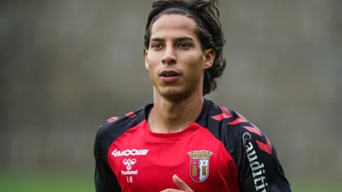 Lainez no tuvo minutos en el debut del Sporting Braga.
