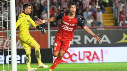 Chivas venció al Necaxa por 4-0 en la Jornada 10.
