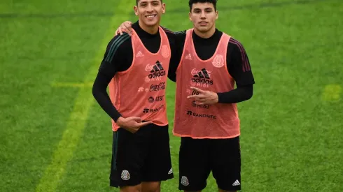 Edson y Sánchez en un entrenamiento con la Selección Mexicana.
