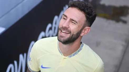 Layún volvió a despertar polémica en redes sociales.
