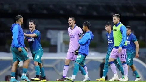 Corona y Potro Gutiérrez hablaron sobre la pelea al final del partido.
