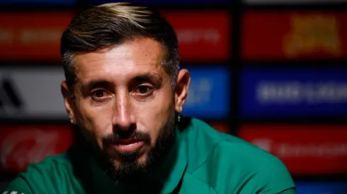 Héctor Herrera en conferencia de prensa con la selección mexicana.
