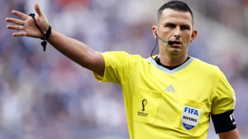 Michael Oliver será el árbitro del último partido del Tri en el Grupo C