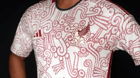 La camiseta alternativa de MX.