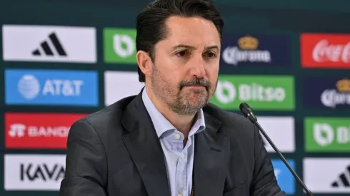 Hugo Sánchez mandó críticas y sugerencias a Yon de Luisa, presidente de la Federación Mexicana de Futbol.
