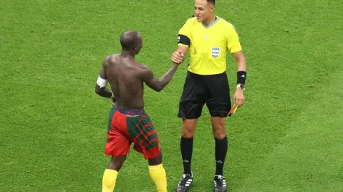 Vicent Aboubakar e Ismail Elfath, una de las grandes postales de Qatar 2022 (Foto: Getty Images)
