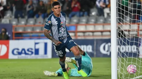 Víctor Guzmán se incorporará a Chivas