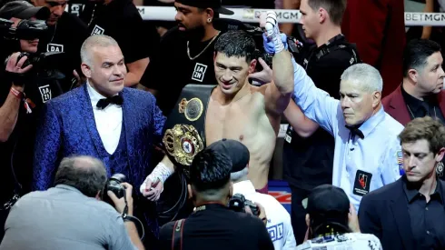 La frase de Dmitry Bivol que pondrá a temblar ahora mismo a Canelo Álvarez