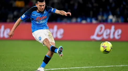 Hirving Lozano jugó 45' en la victoria de Napoli sobre Spezia, por 3-0.