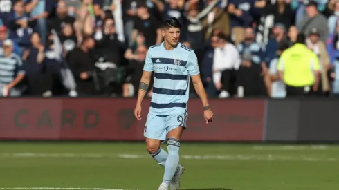 Alan Pulido busca la renovación de su contrato con el Sporting Kansas City
