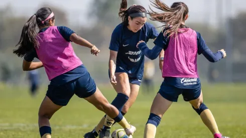 Entrenamiento de Pumas Femenil en Cantera 2.
