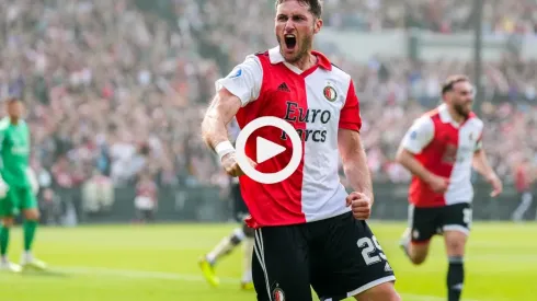 Santiago Giménez puso el 2-0 de Feyenoord ante Go Ahead Eagles.
