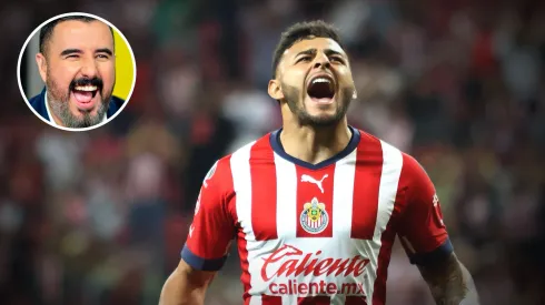 Álvaro Morales destruyó a Chivas.