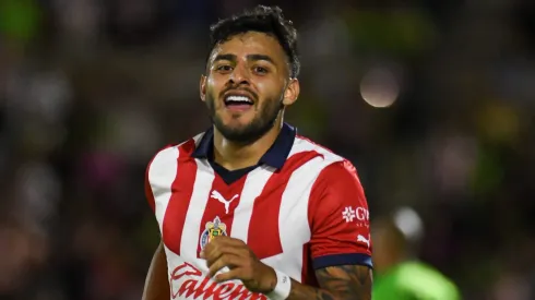 Alexis Vega se prepara para disputar la Liguilla con Chivas.
