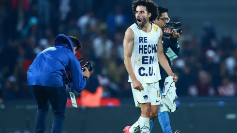 El Chino y un polémico festejo ante su ex equipo.
