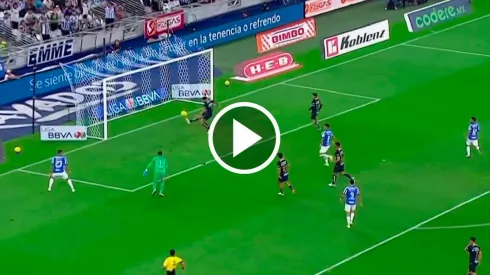 La increíble salvada de Lisandro Magallán en el Pumas vs Rayados
