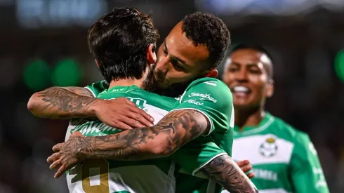 Se van: Santos Laguna anunció la salida de dos jugadores